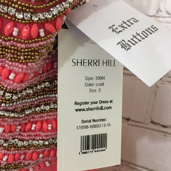 Sherri Hill Coral 2 Piece Gown Size 6 - Picture 4 of 12
